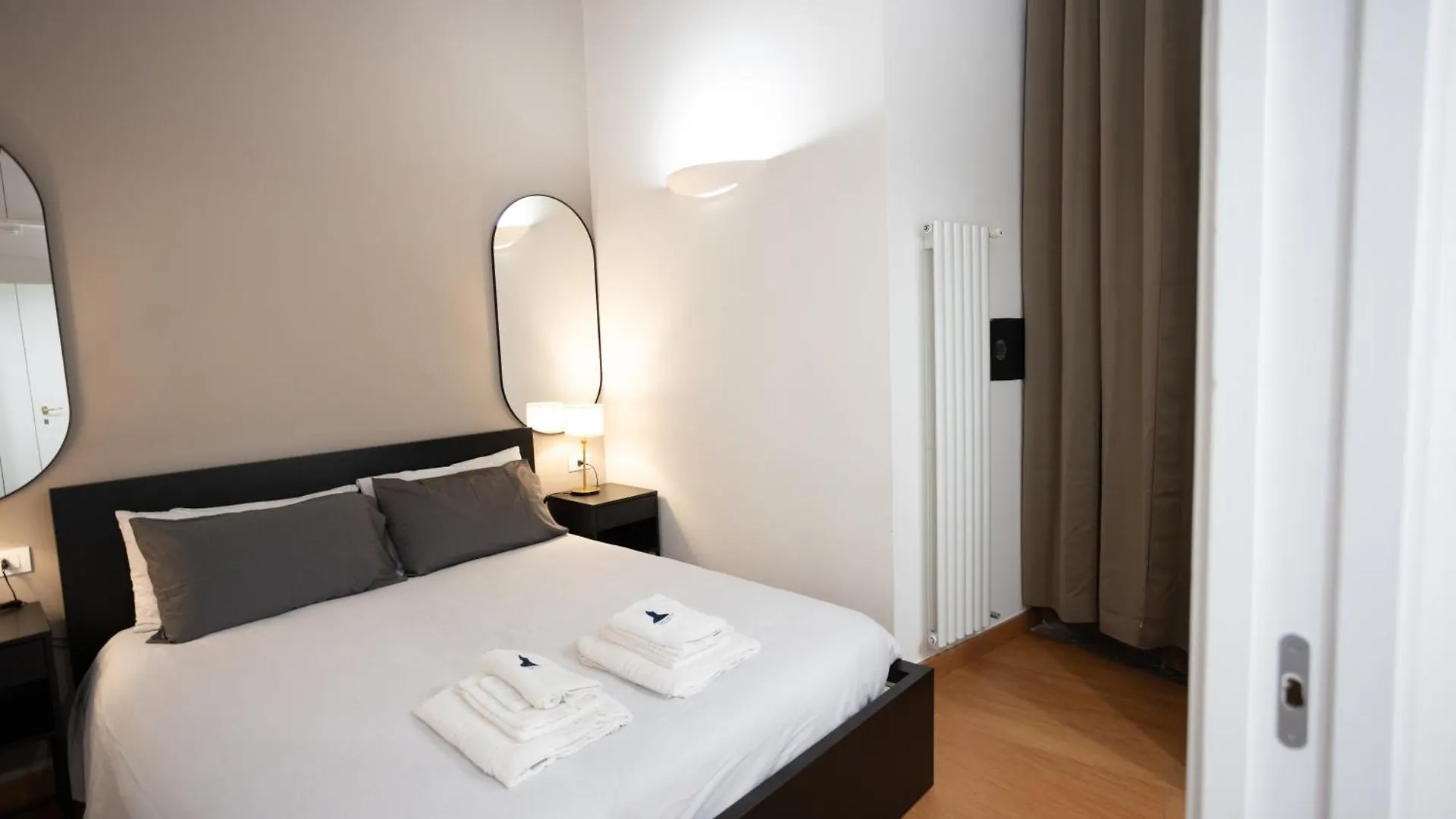 Masaniello Apartments 나폴리 0*,